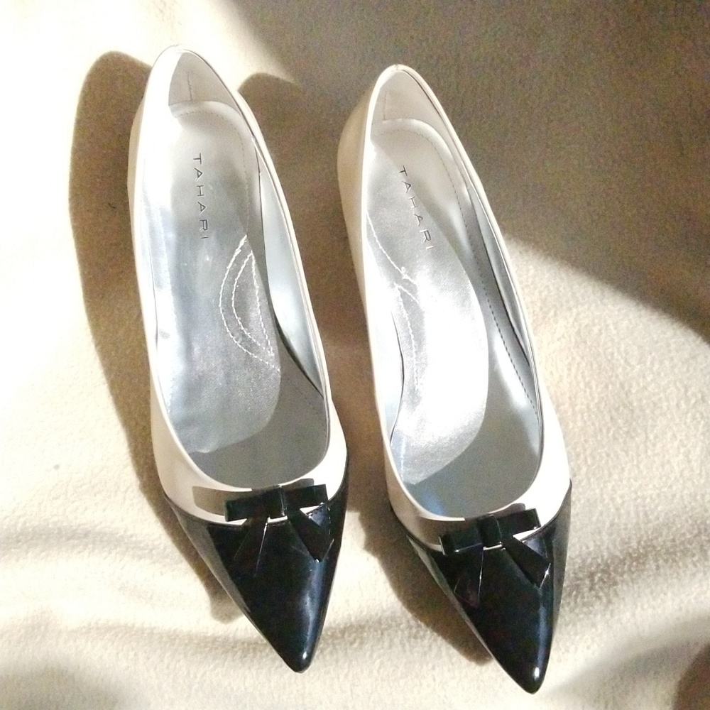 New without box Tahari size 9 shoes